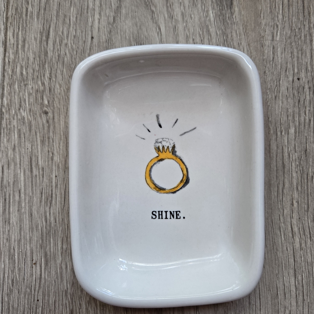 Shine Jewelry Tray in White and Gold